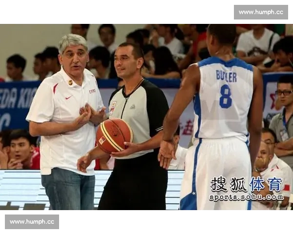 体育比赛判罚规则解析与裁判执法标准及常见争议说明要点梳理 体育比赛判罚规则解析与裁判执法标准及常见争议说明要点梳理