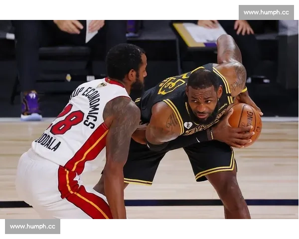 篮球比赛阵地战策略解析与进攻防守配合技巧详解