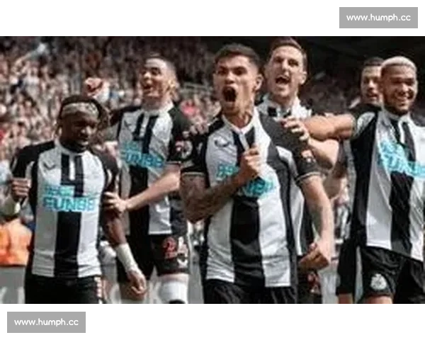 聚焦足球小组赛激战风云与晋级形势全解析精彩对决与战术博弈深度观察 - 副本 - 副本 (2)